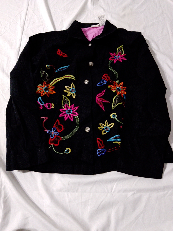 White Stag schwarze bestickte Jeansjacke