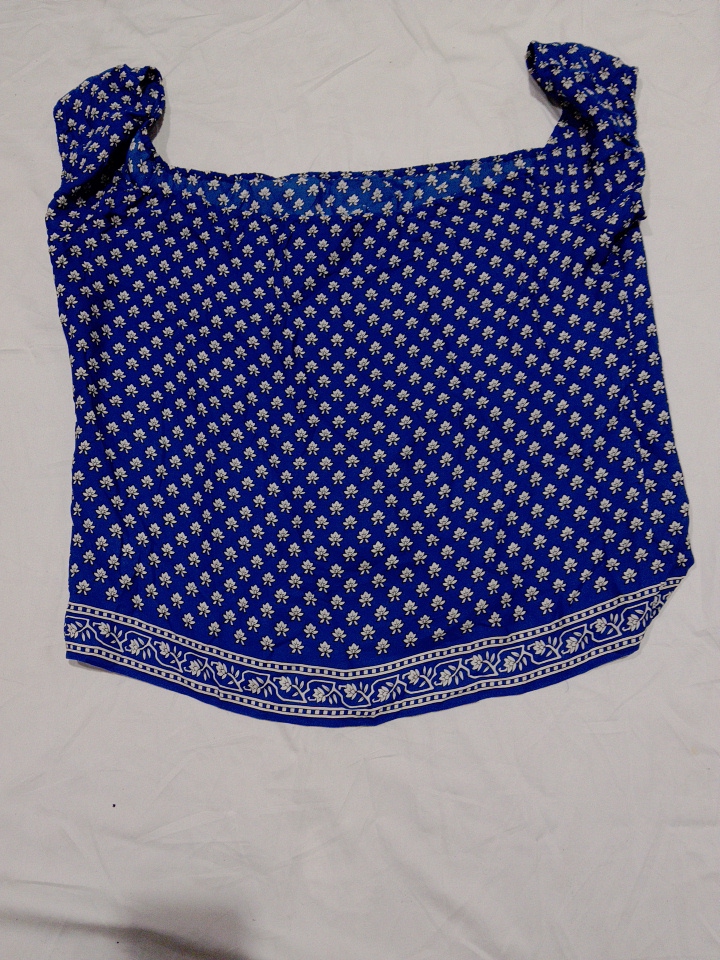 Printed Off-Shoulder Blouse