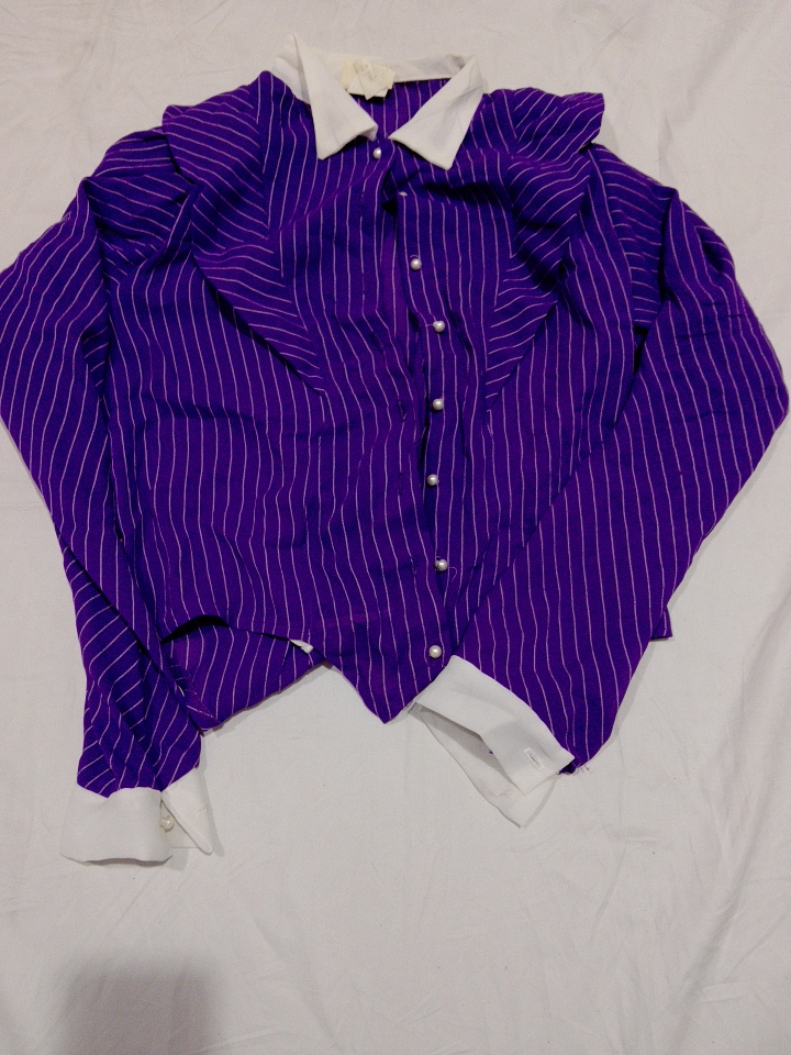 Blusa com Babados Listrada em Roxo At Once