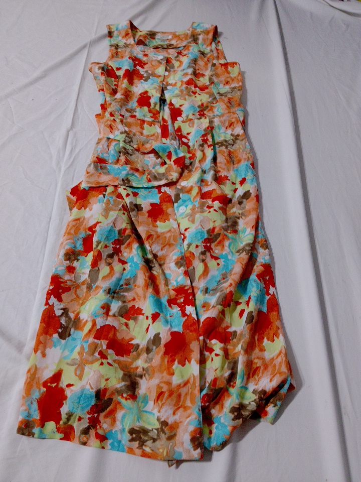 Christopher & Banks Floral Print Ärmelloses Midi-K..