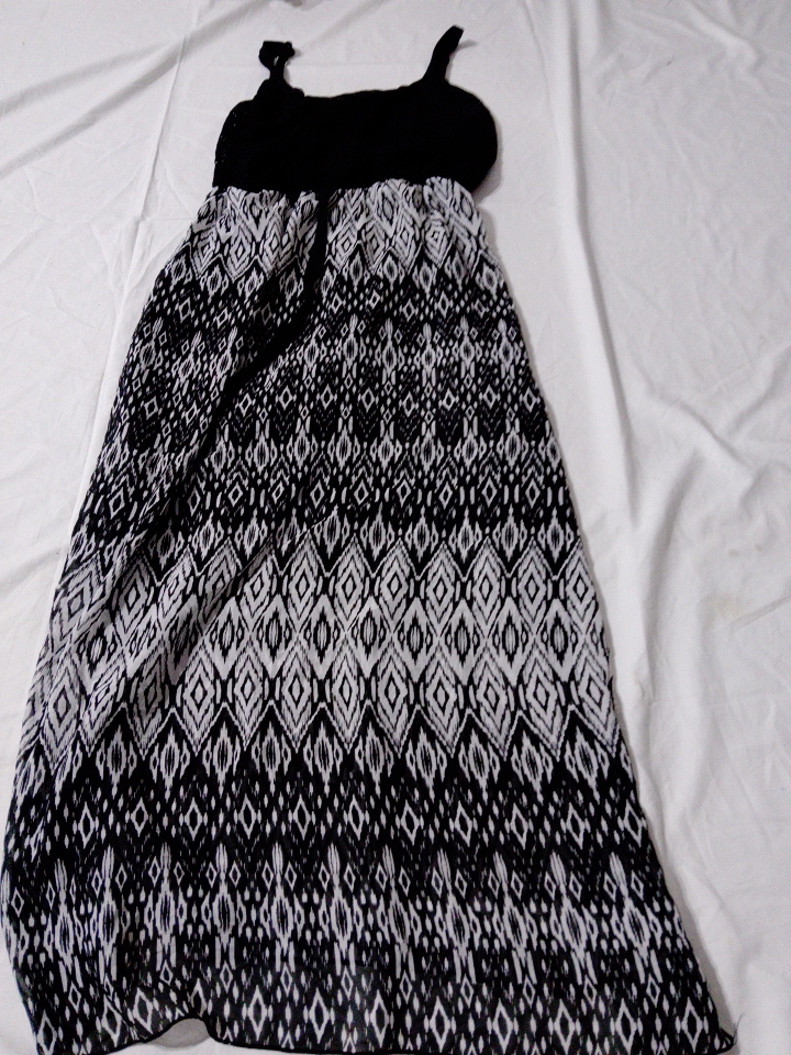 Ralph Lauren Black and White Geometric Print Maxi ..