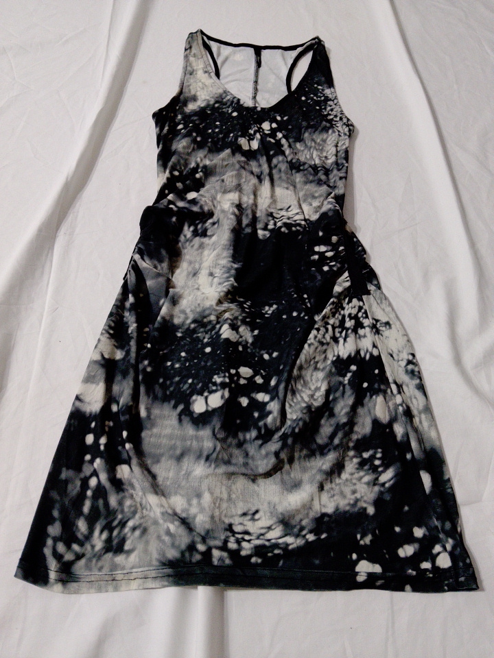 Vestido Mini Tie-Dye Preto e Branco Chloé