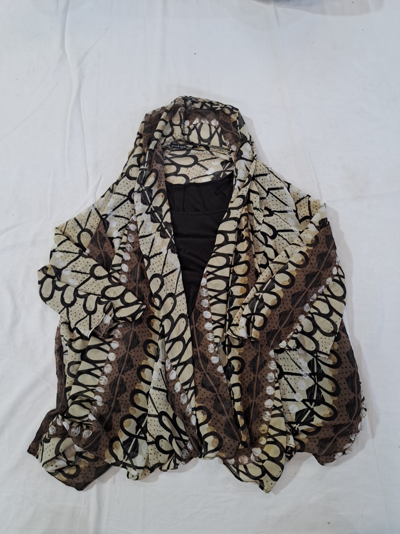 Signature by Larry Levine Printed Kimono Jacket