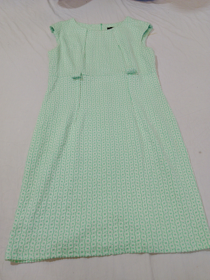 Robe sans manches à imprimé géométrique vert Conne..