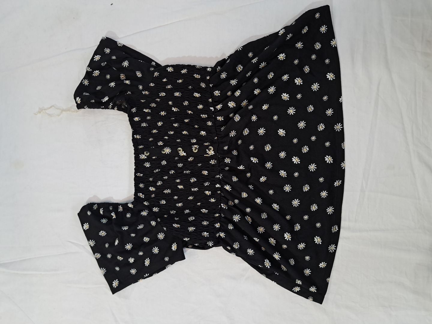 NO! Blusa Off-Shoulder Floral Preta Boundaries