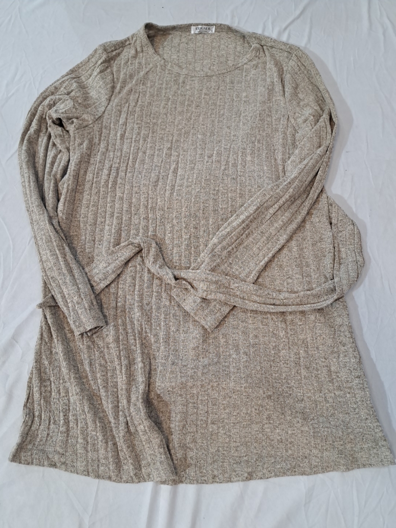 SUÉTER RIBANA DE MANGA LONGA EXOUERER