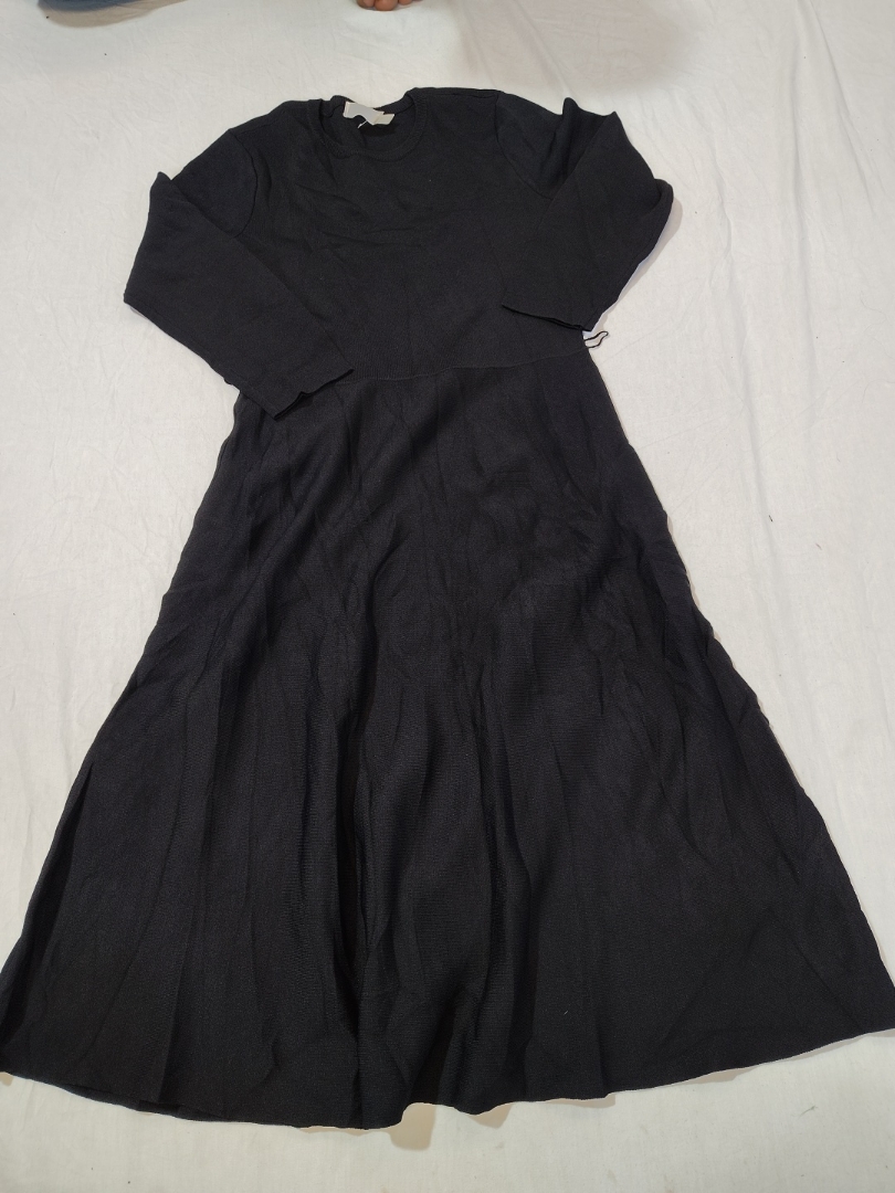 Robe midi tricotée noire Elisa J