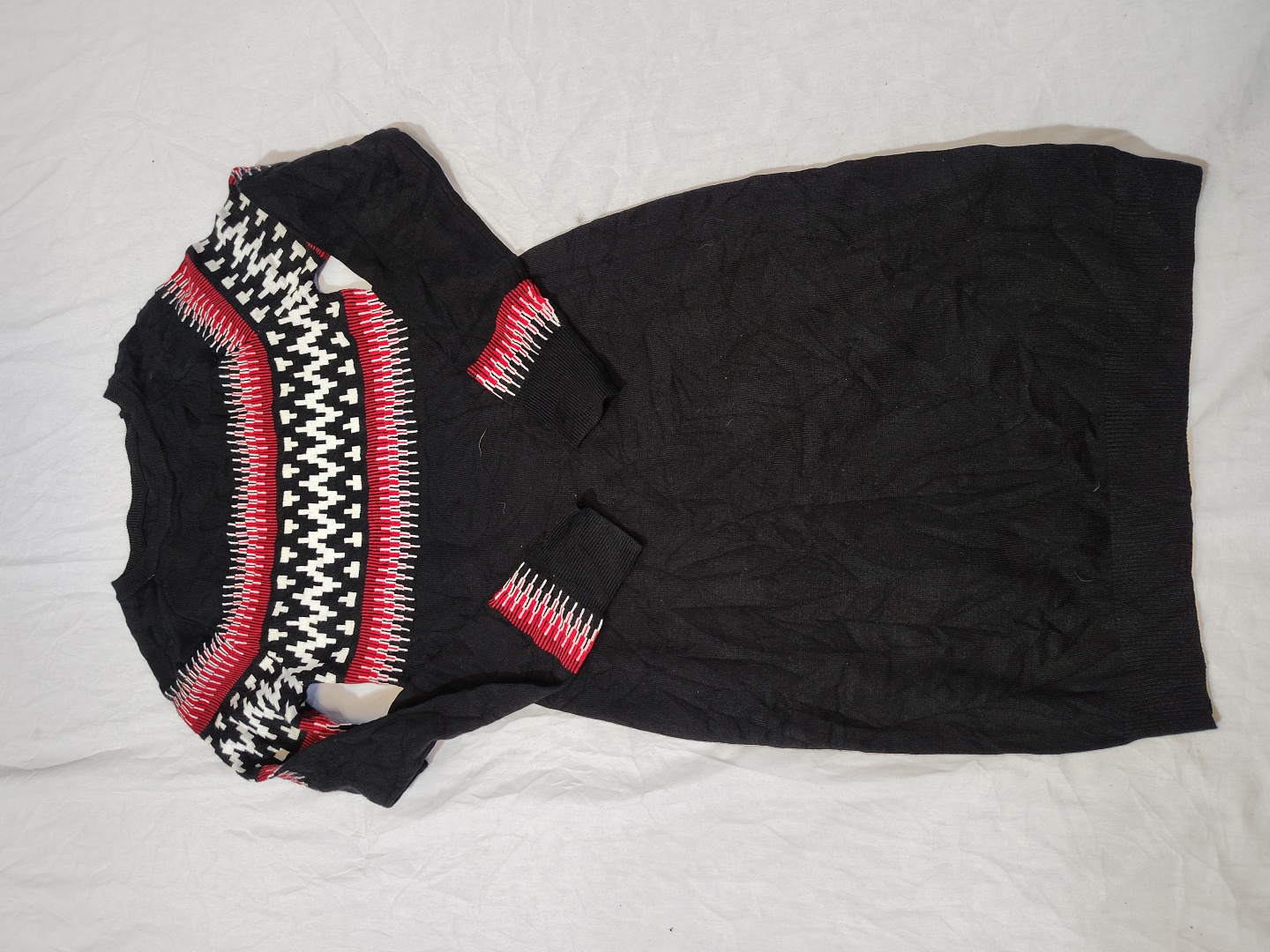 Unbranded schwarzes Strickkleid mit gemusterten Är..