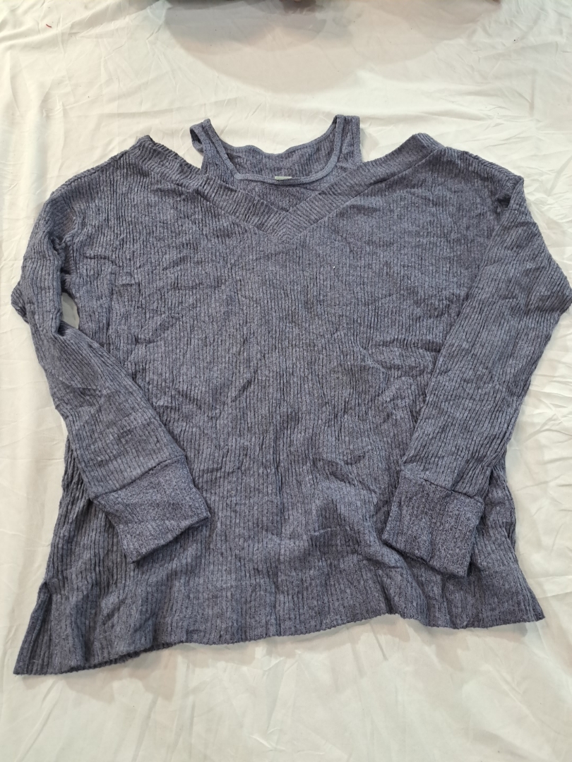 Suéter de Tricô com Ombros Descansados Anthropolog..