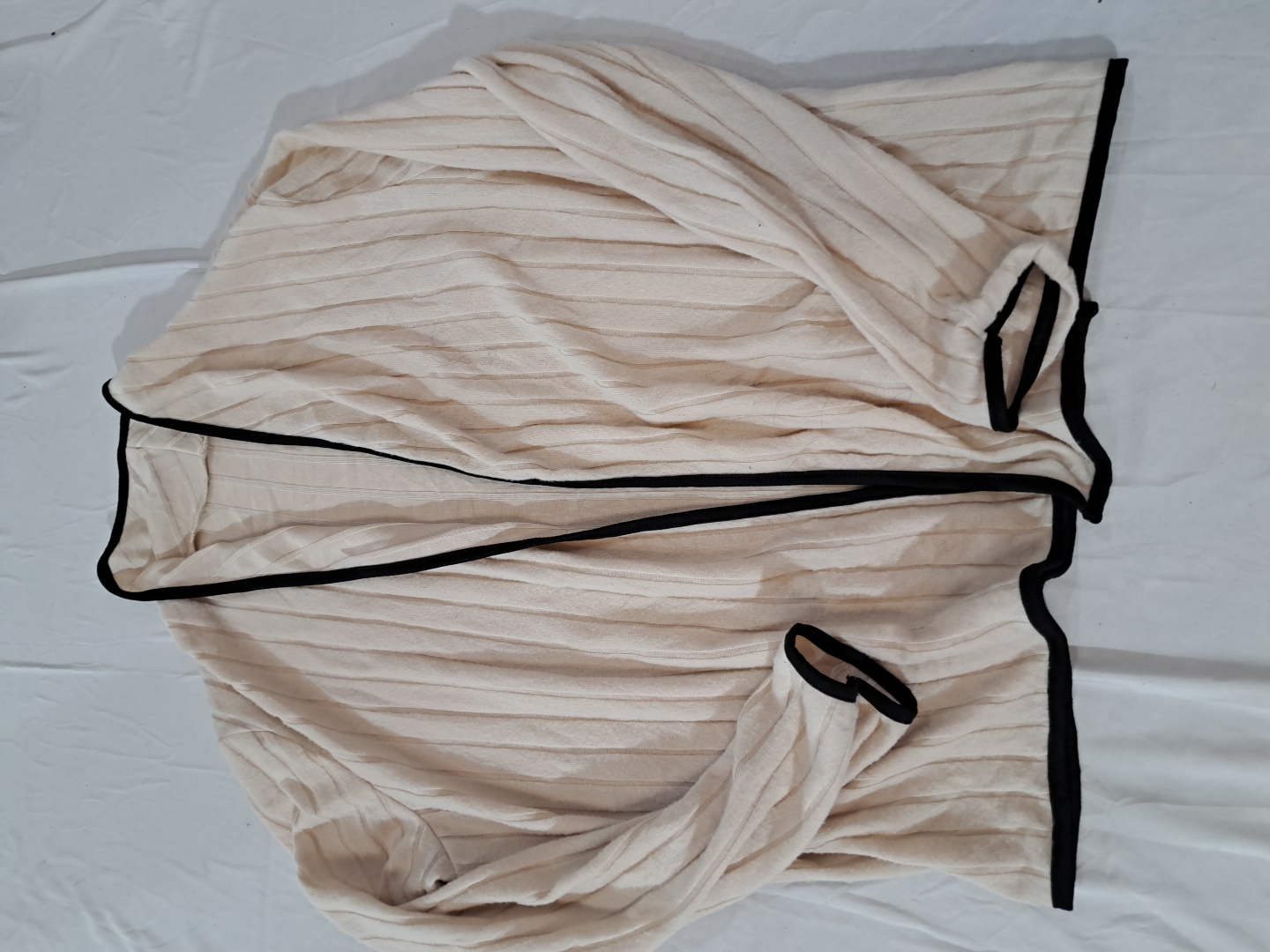 Cardigã de Tricô Bege Sem Marca