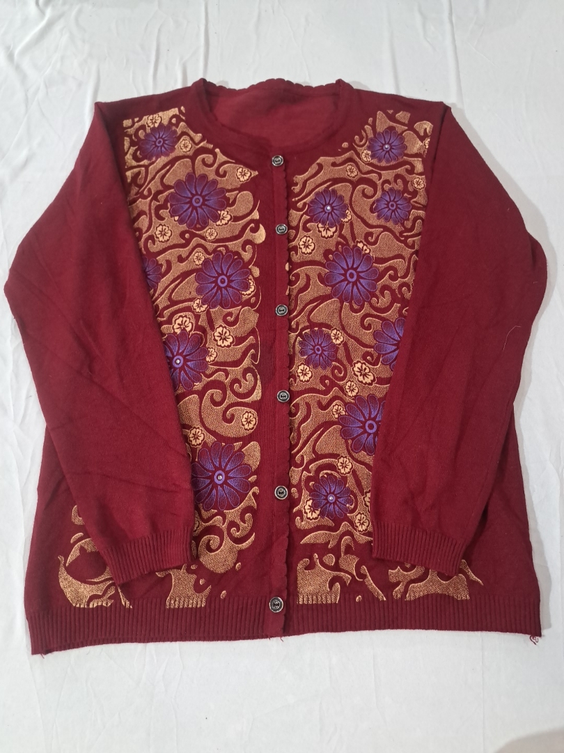Embroidered Knit Cardigan