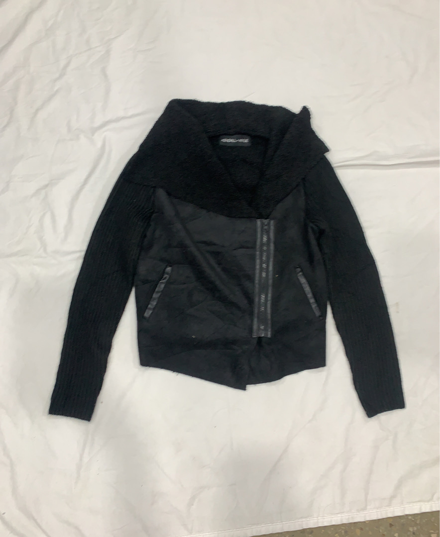 Veste en tricot avec bord en cuir noir Kendall + K..