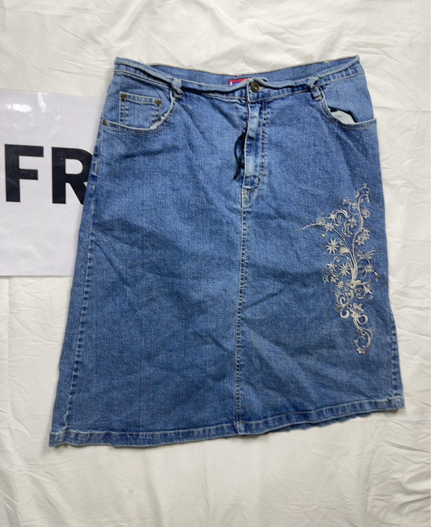 Westport Woman Denim Skirt