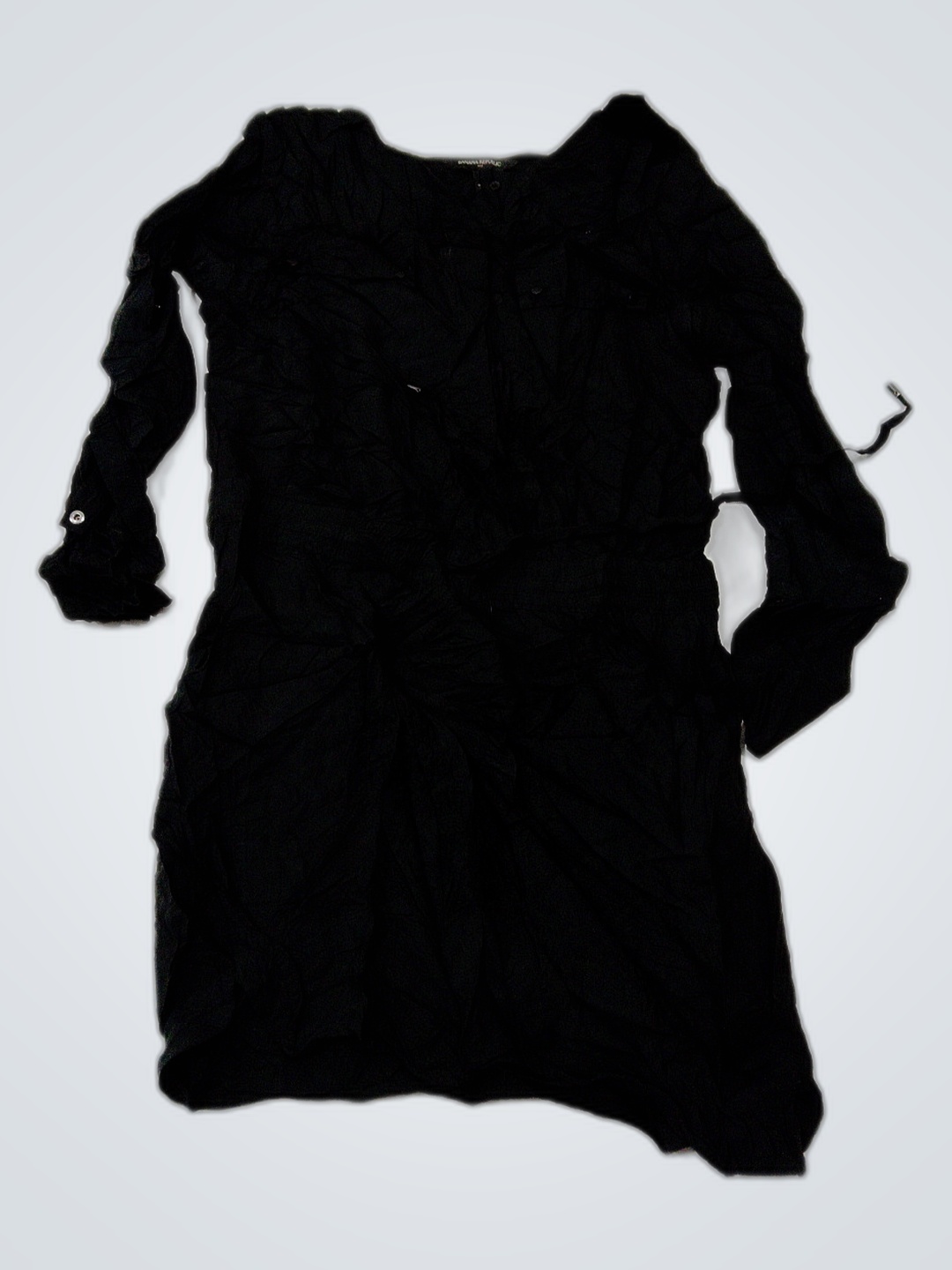 Robe noire à manches longues