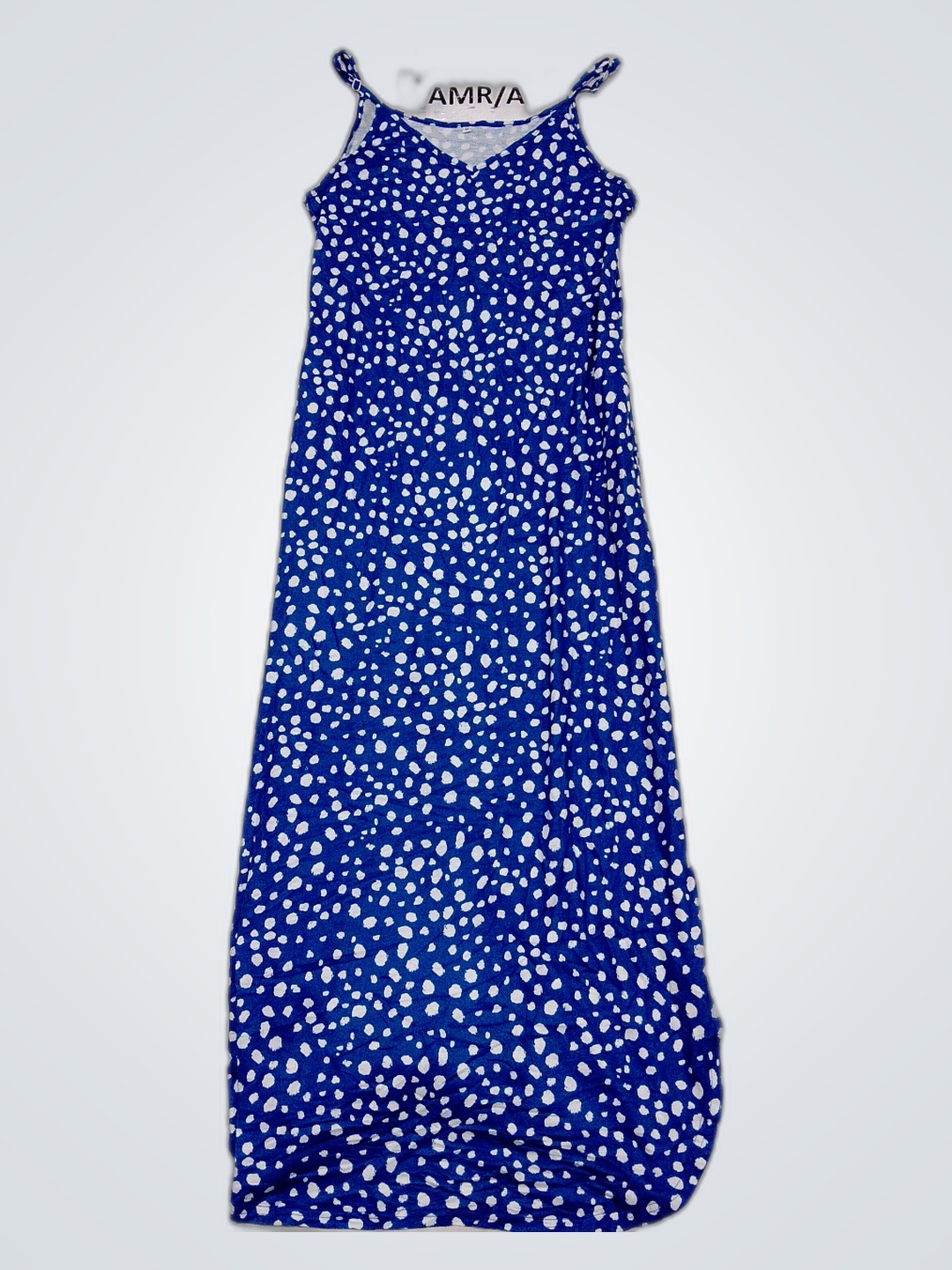 Robe à pois bleus