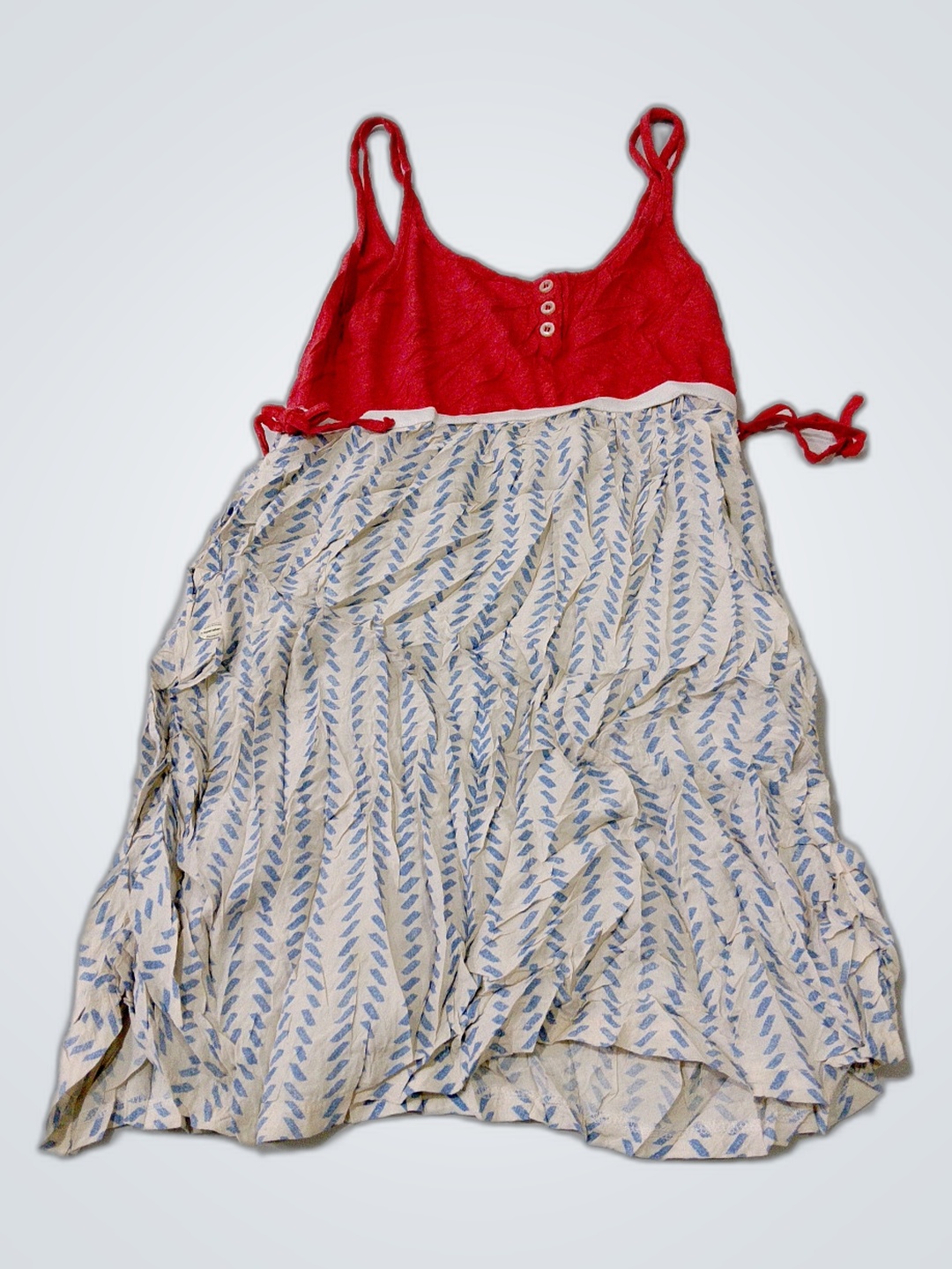 Robe florale rouge et blanche