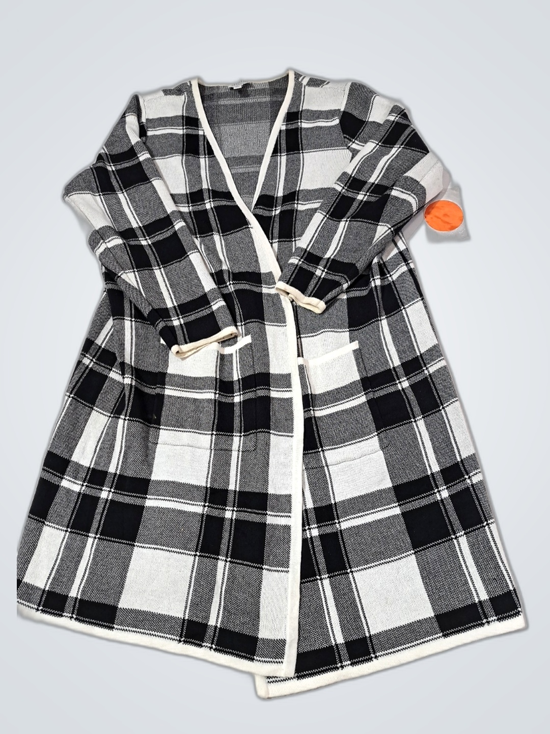 Cardigan à carreaux noir et blanc Studio DCO