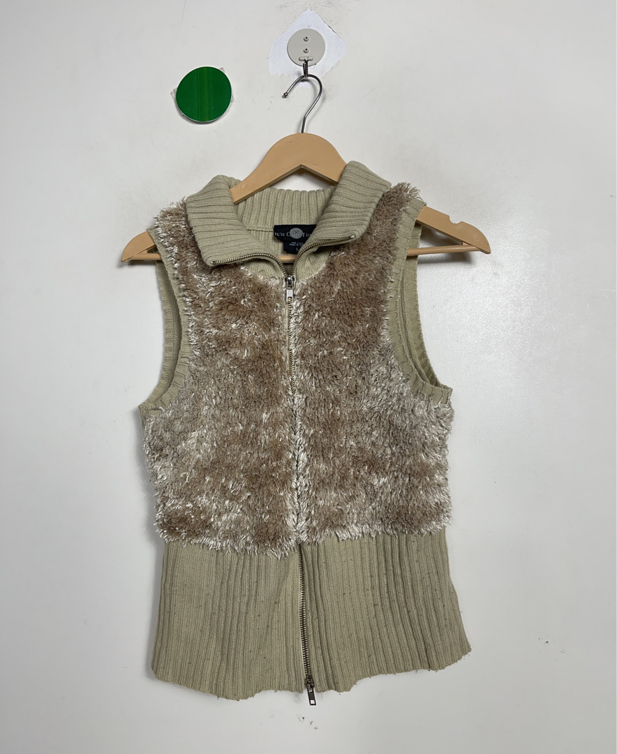 It's Chic Time Knit Vest