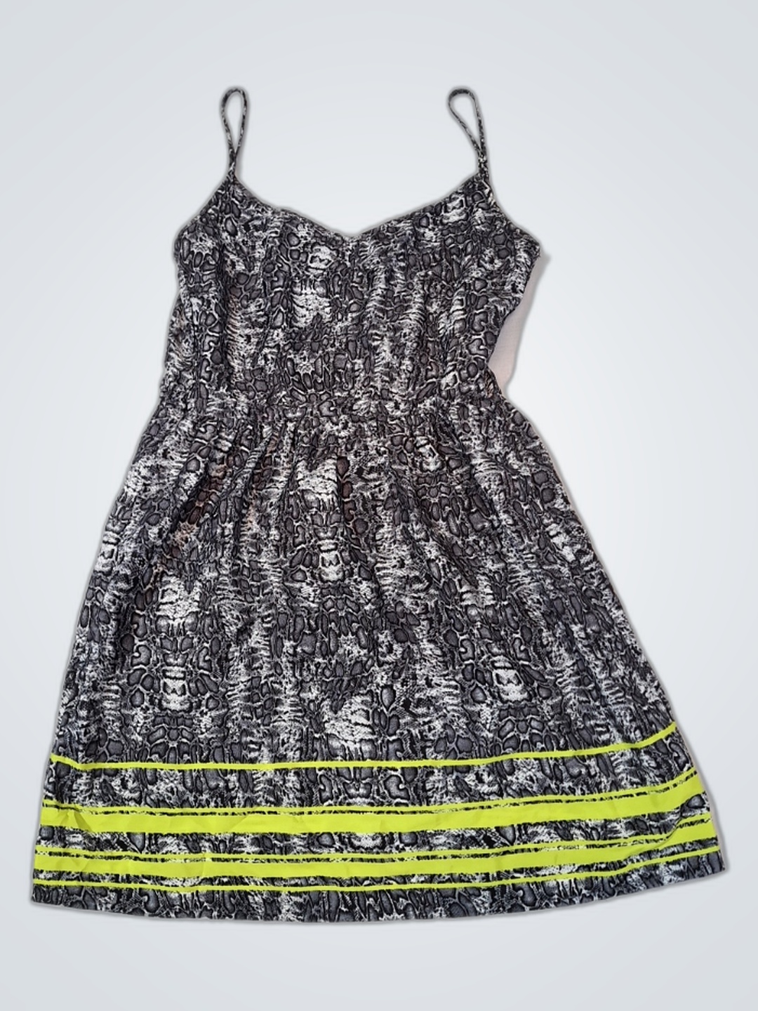 Vestido BeBop com Estampa de Cobra