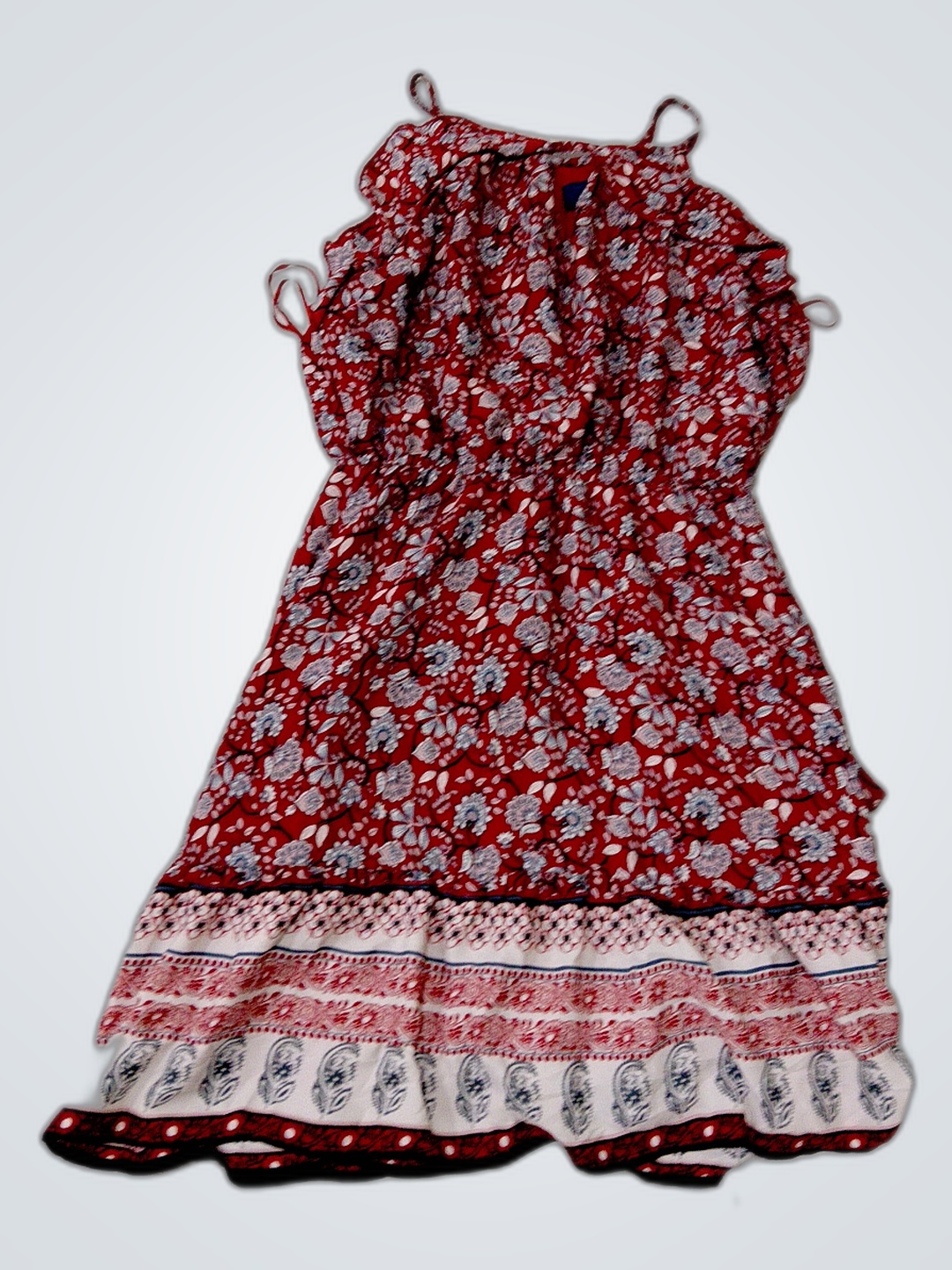 Robe florale rouge en jean bleu