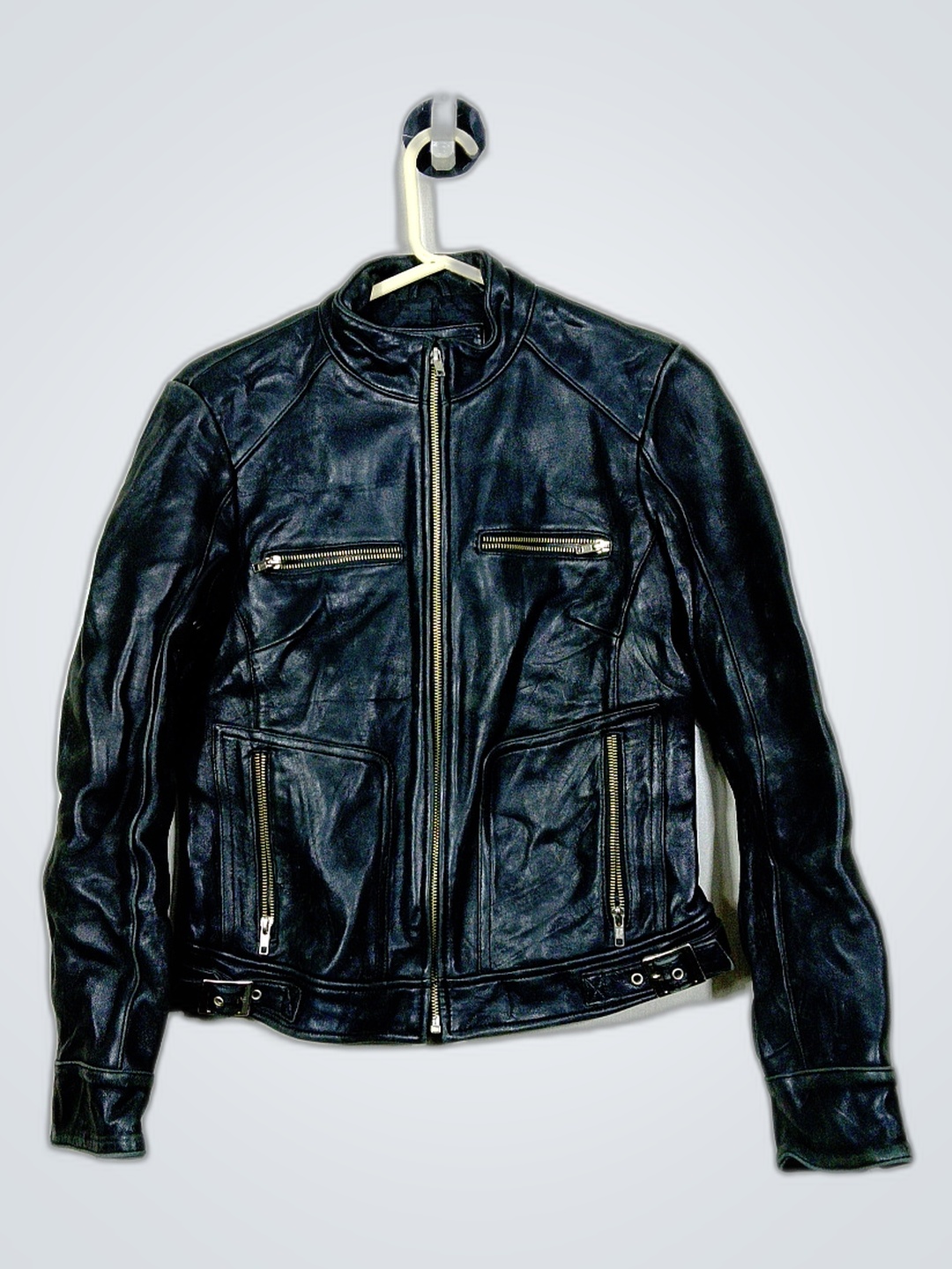Schwarze Lederjacke
