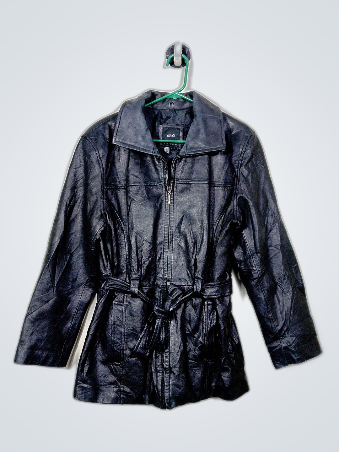 Schwarze Lederjacke