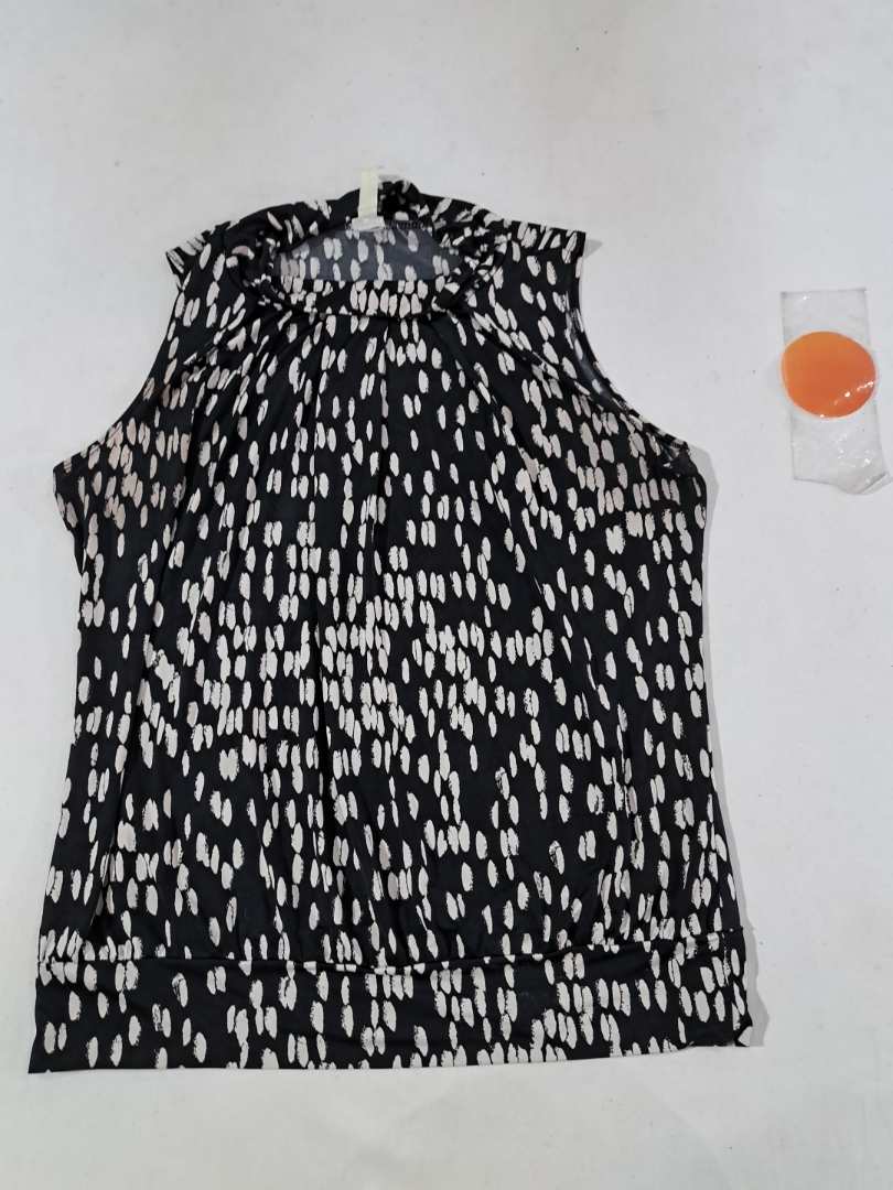 Black and White Patterned Top