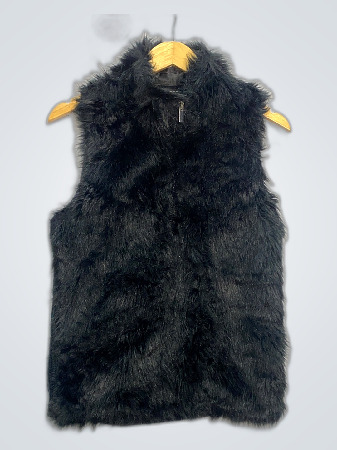 Schwarze Fellweste