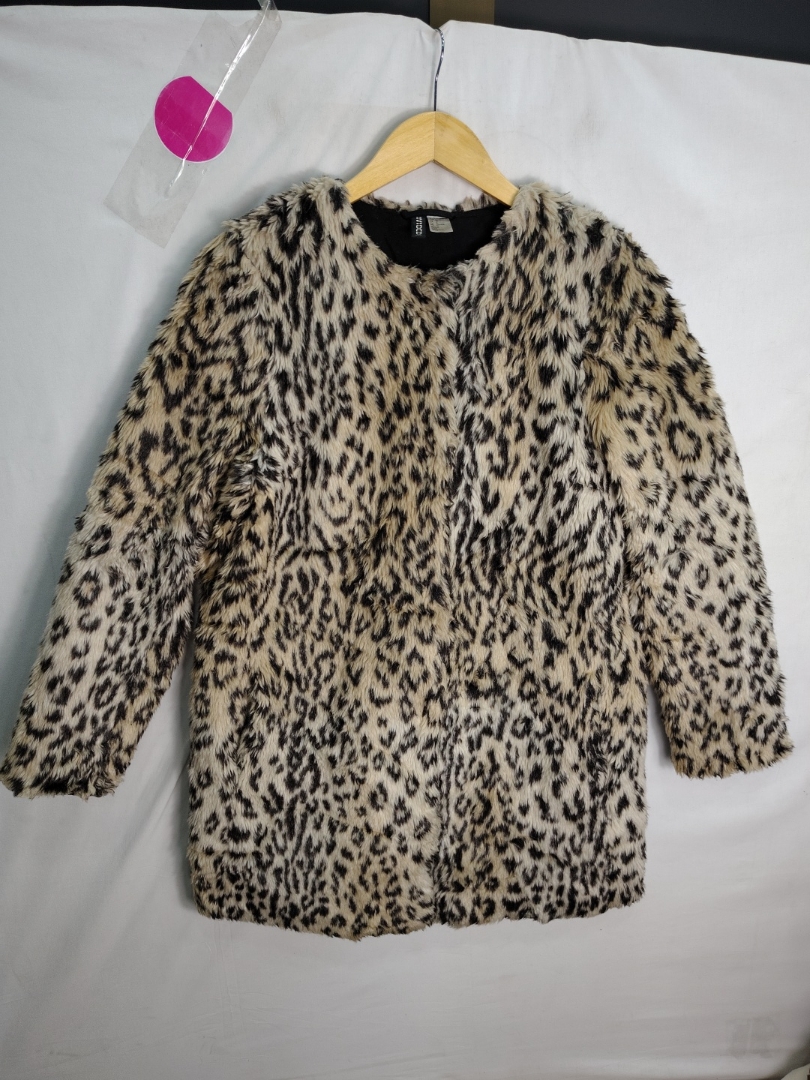Veste en fausse fourrure imprimé léopard H&M