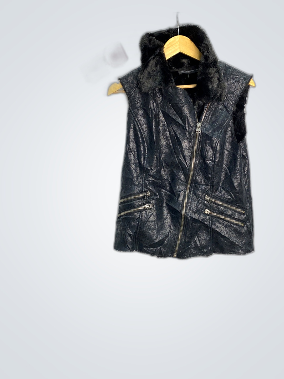 Schwarze Kunstpelz-Weste