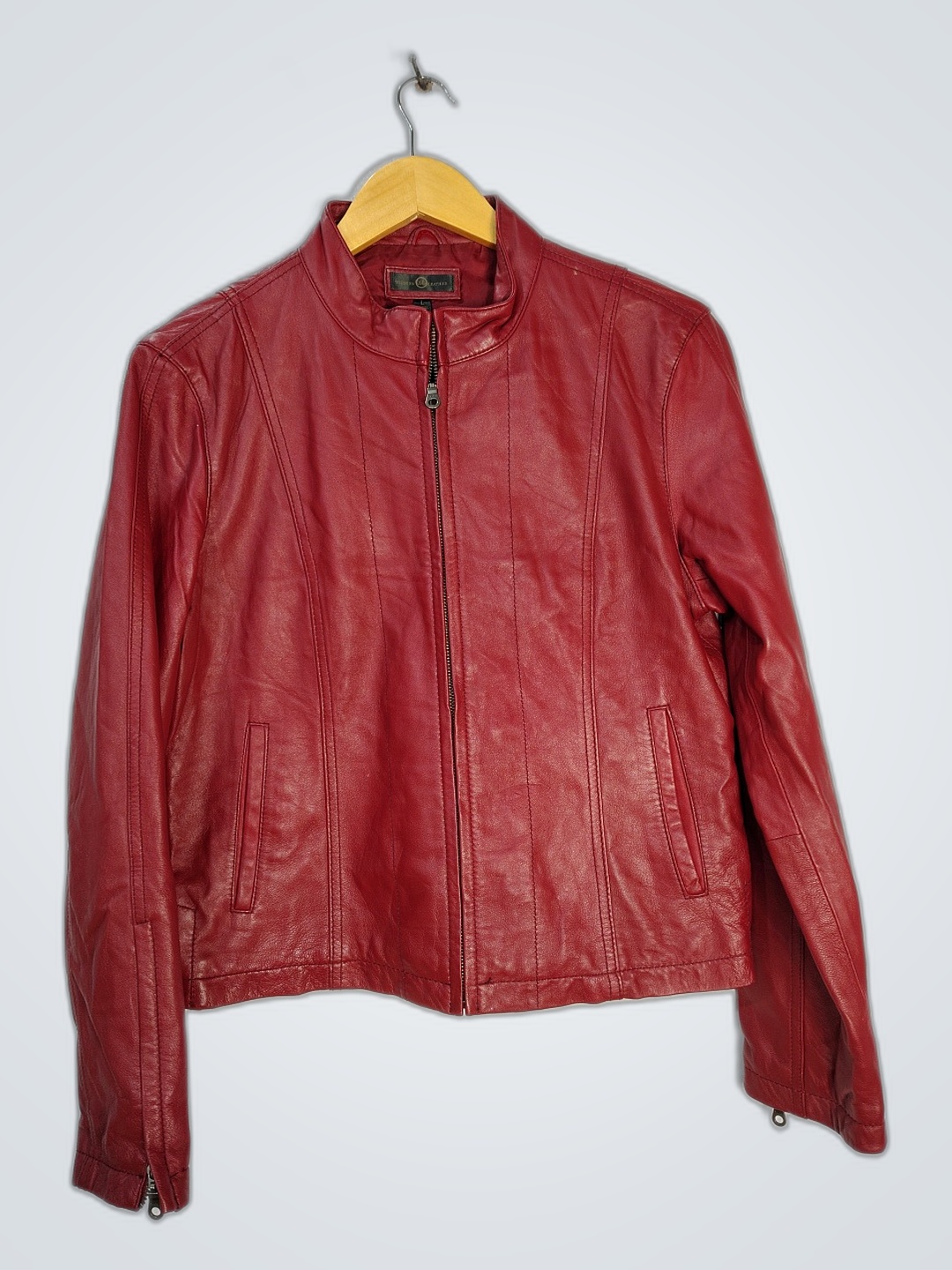 Veste en cuir rouge