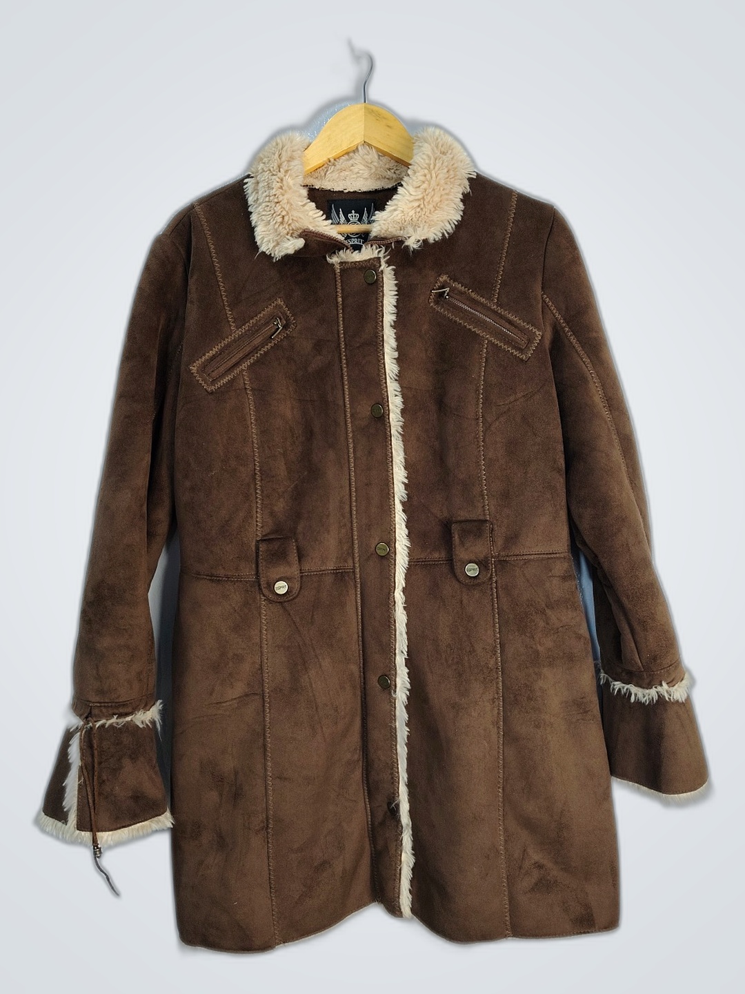 Veste en fourrure synthétique brune, doublée