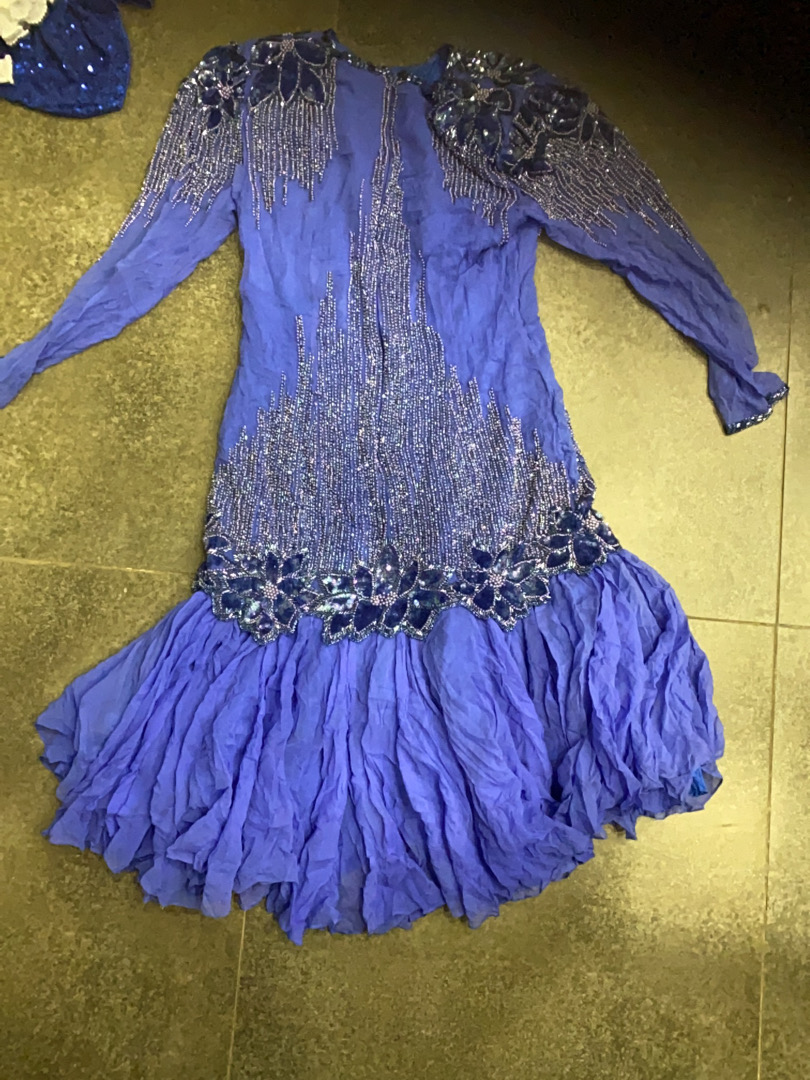 Robe de soirée à paillettes noire