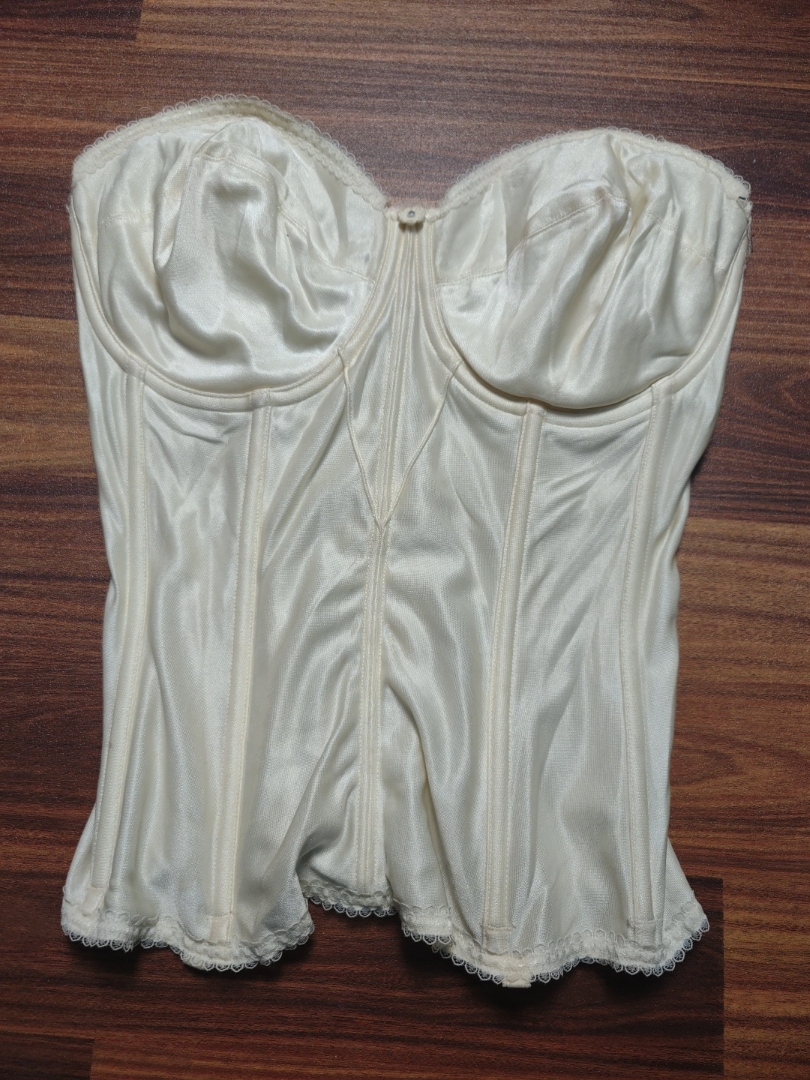 Corsetto in raso bianco da donna