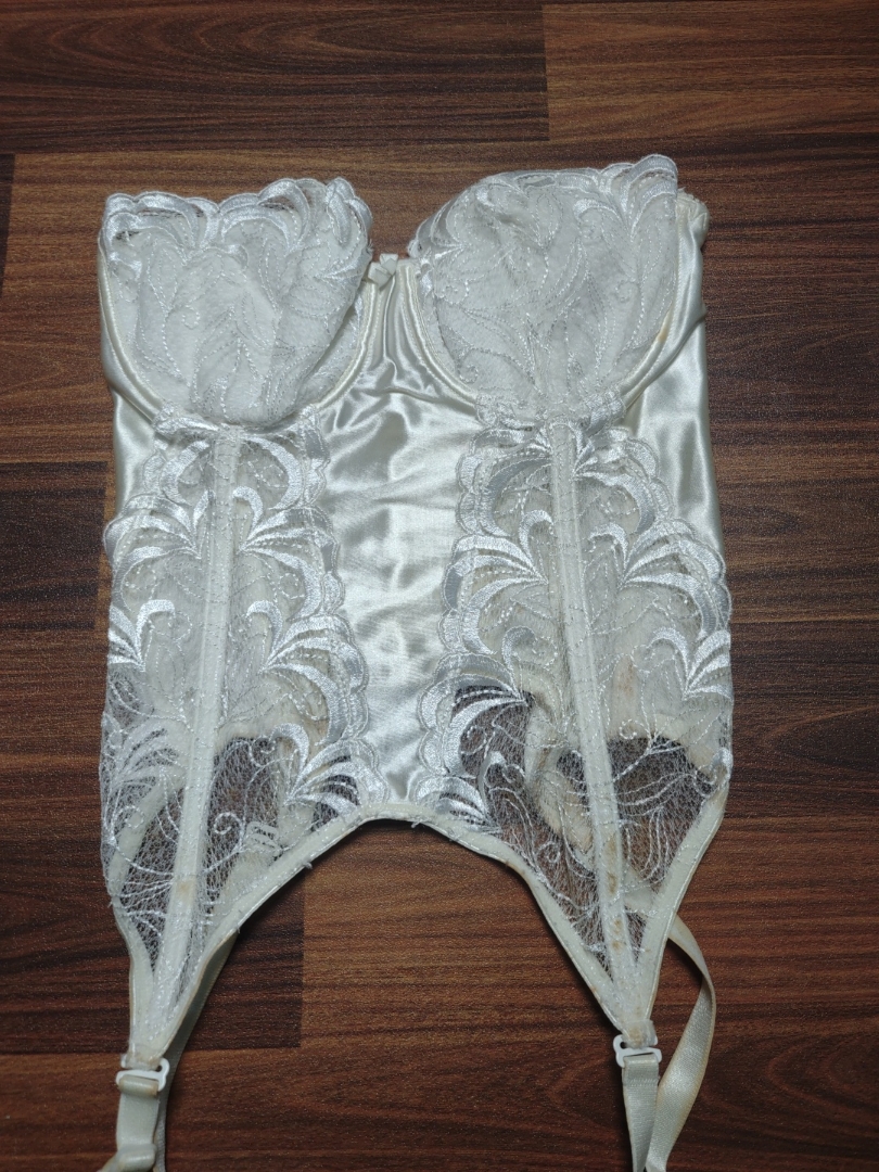 White Lace Corset