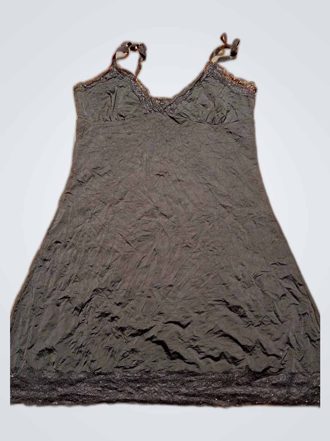 Canotta nera con pizzo