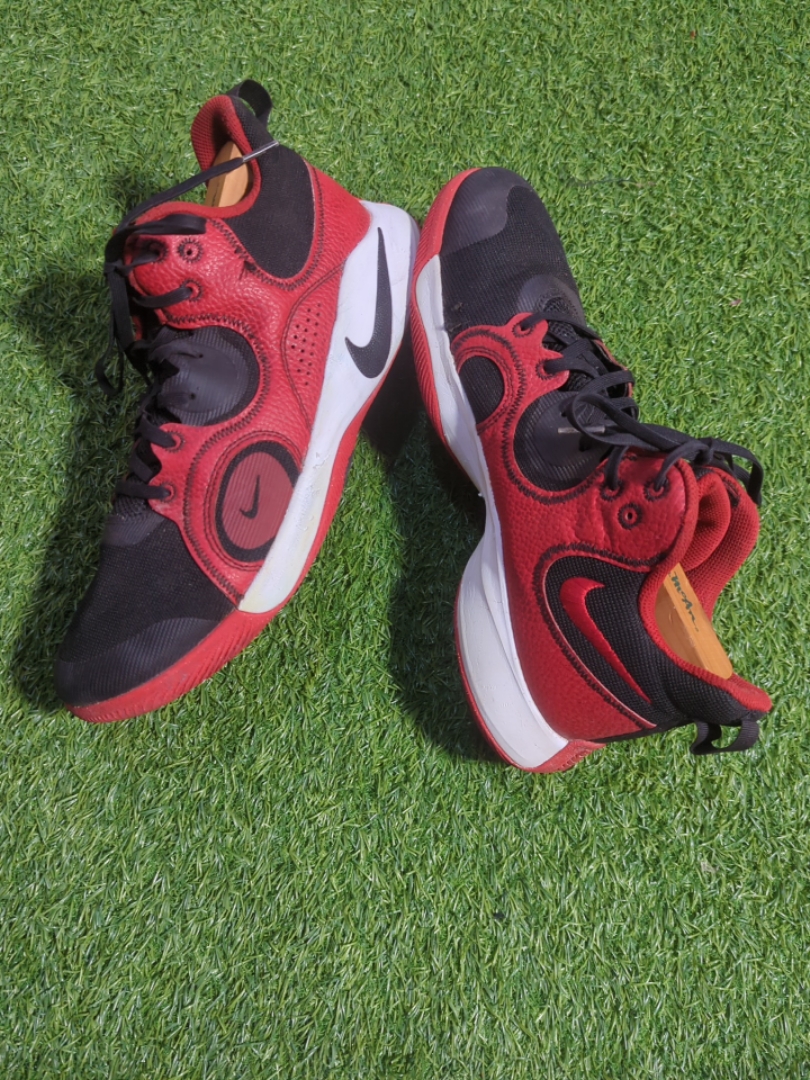 Nike Red Black Basketball Sneakers