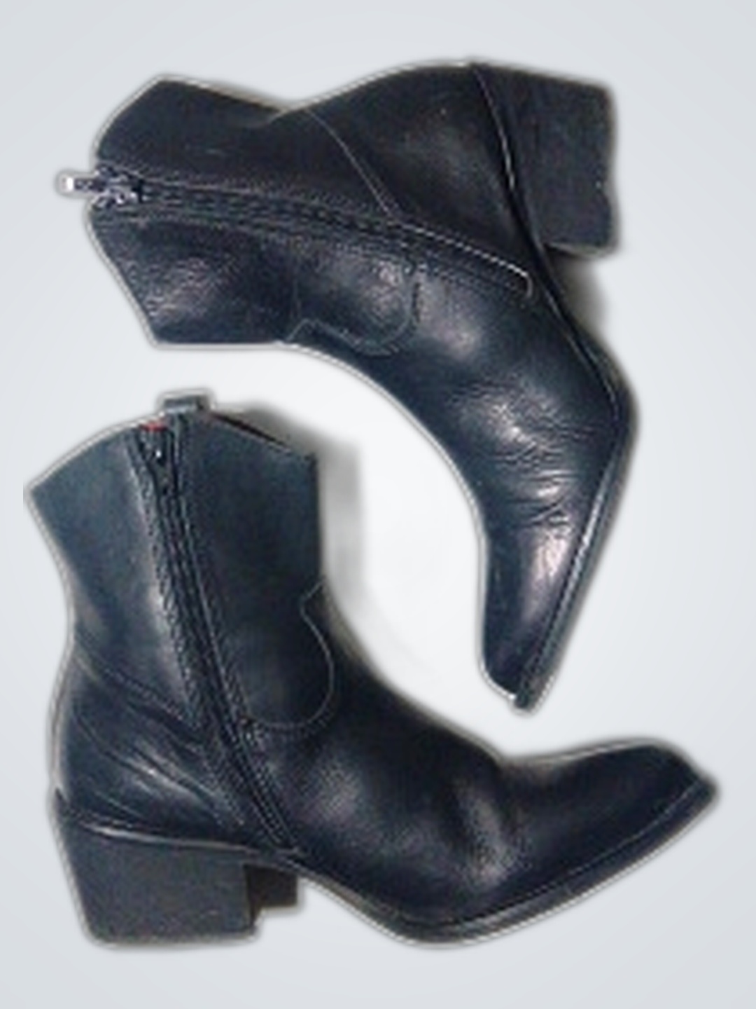 ブランドなしの黒いレザーのカウボーイアンクルブーツ