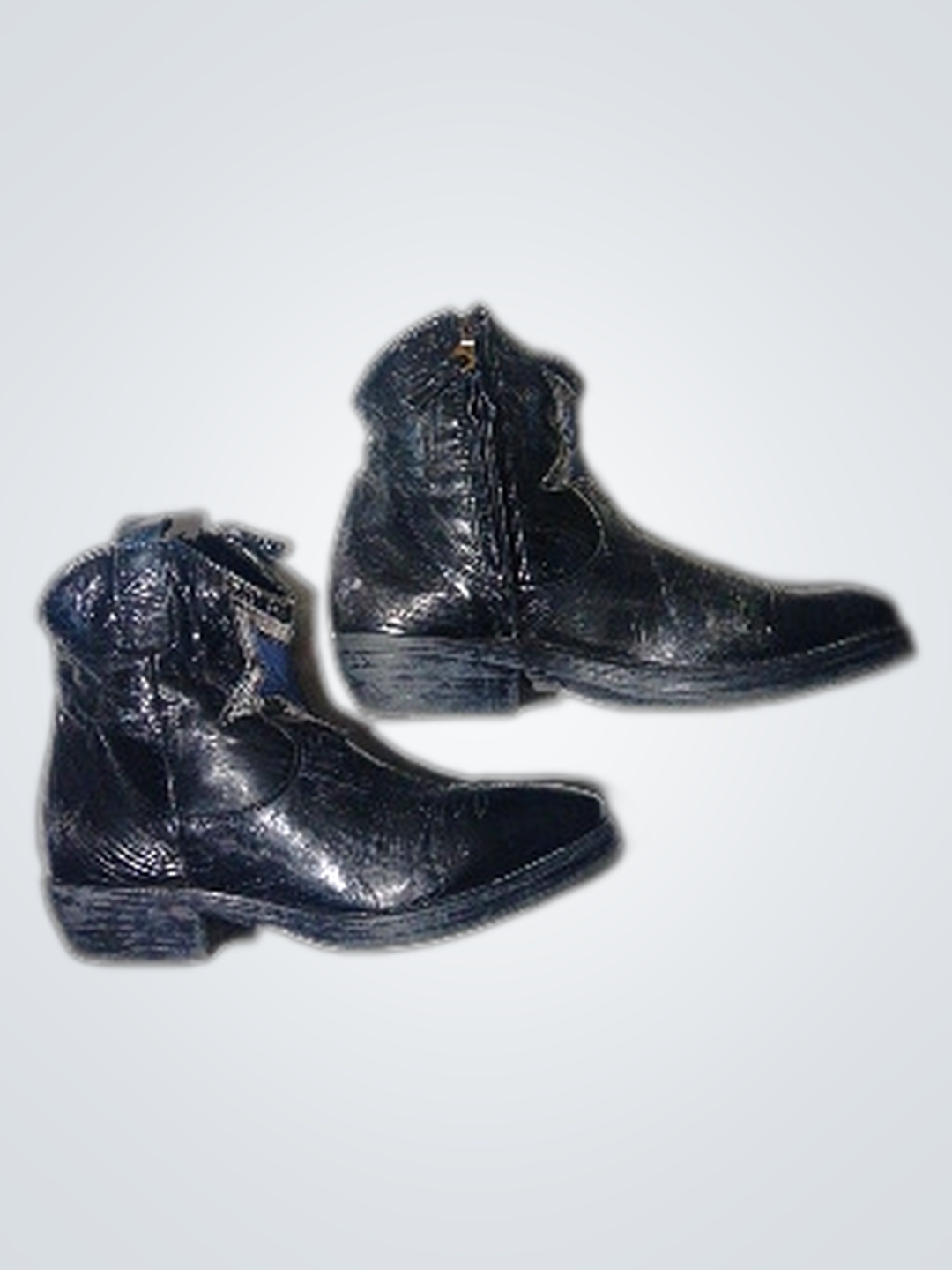 ブラックレザーアンクルブーツ