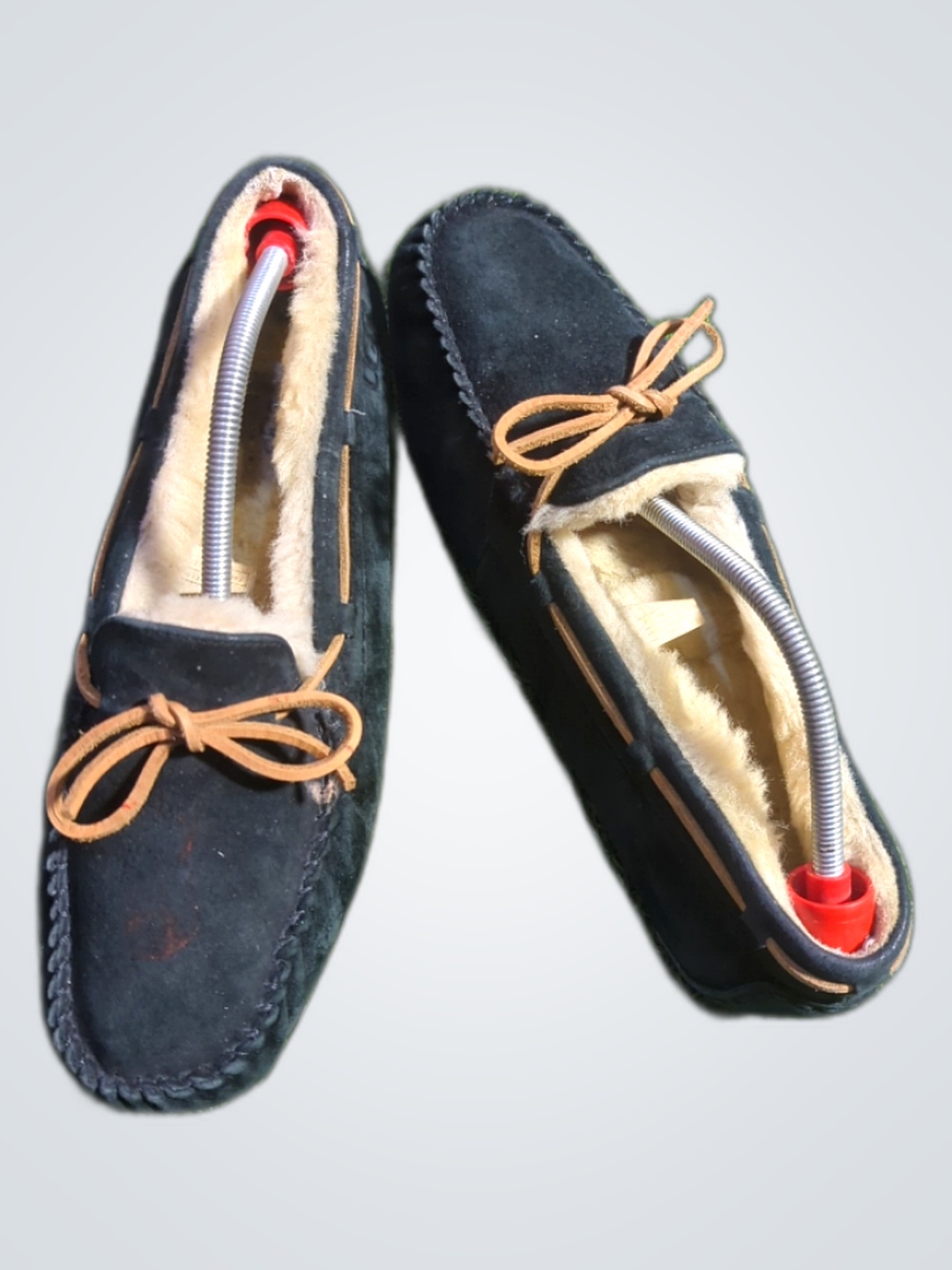 UGG ブラックスエードモカシン