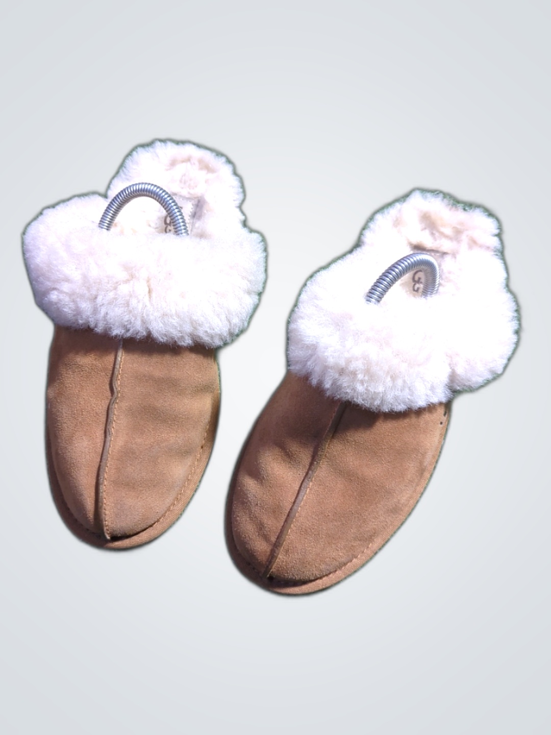UGG タン シープスキン スリッパ