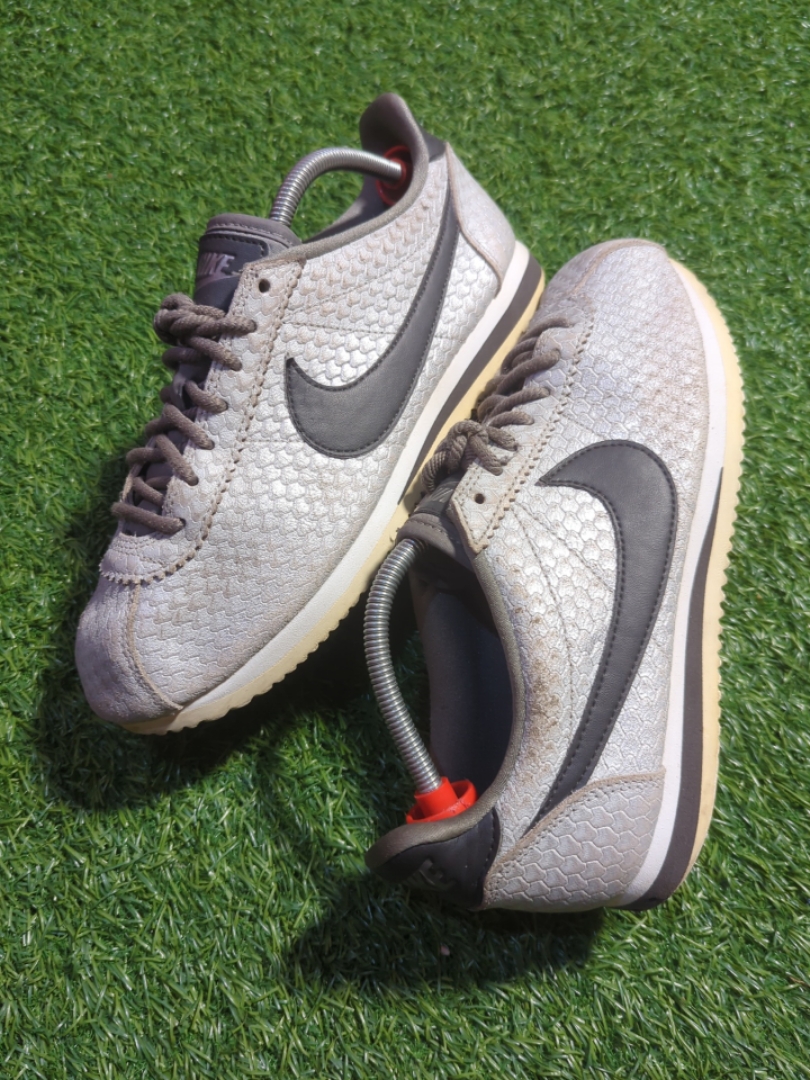 Nike Cortez Sneakers Grey