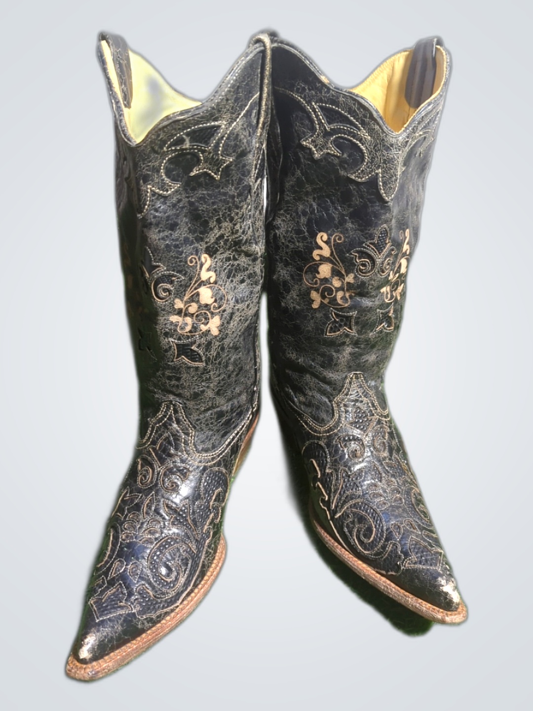 Black Cowboy Boots