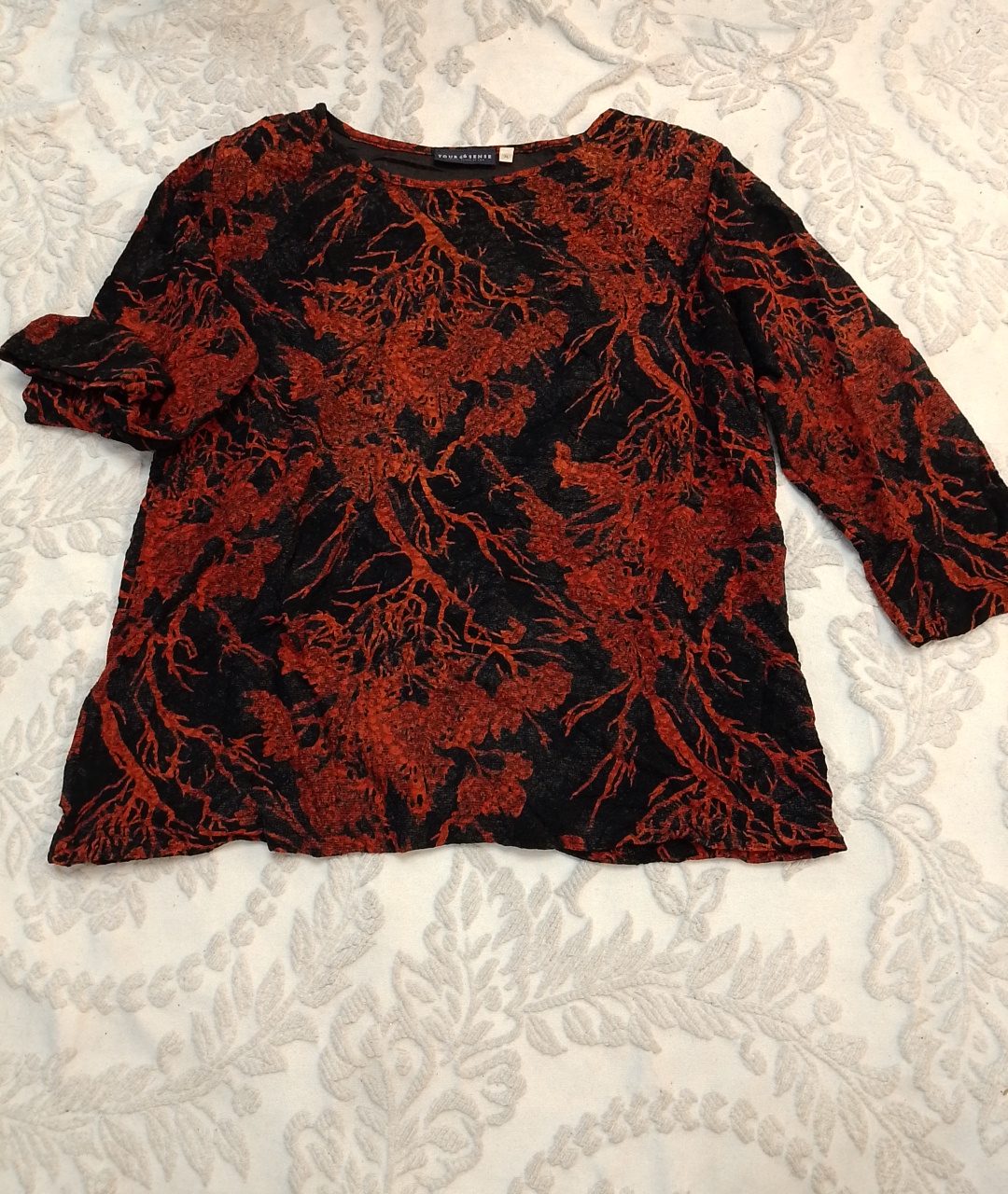 Women's XL Red and Black Floral Blouse