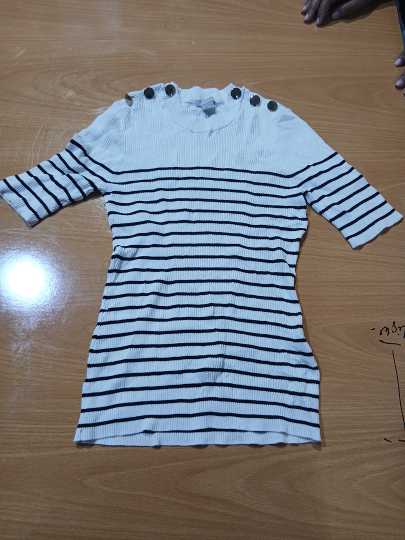 H&M Striped Knit Top