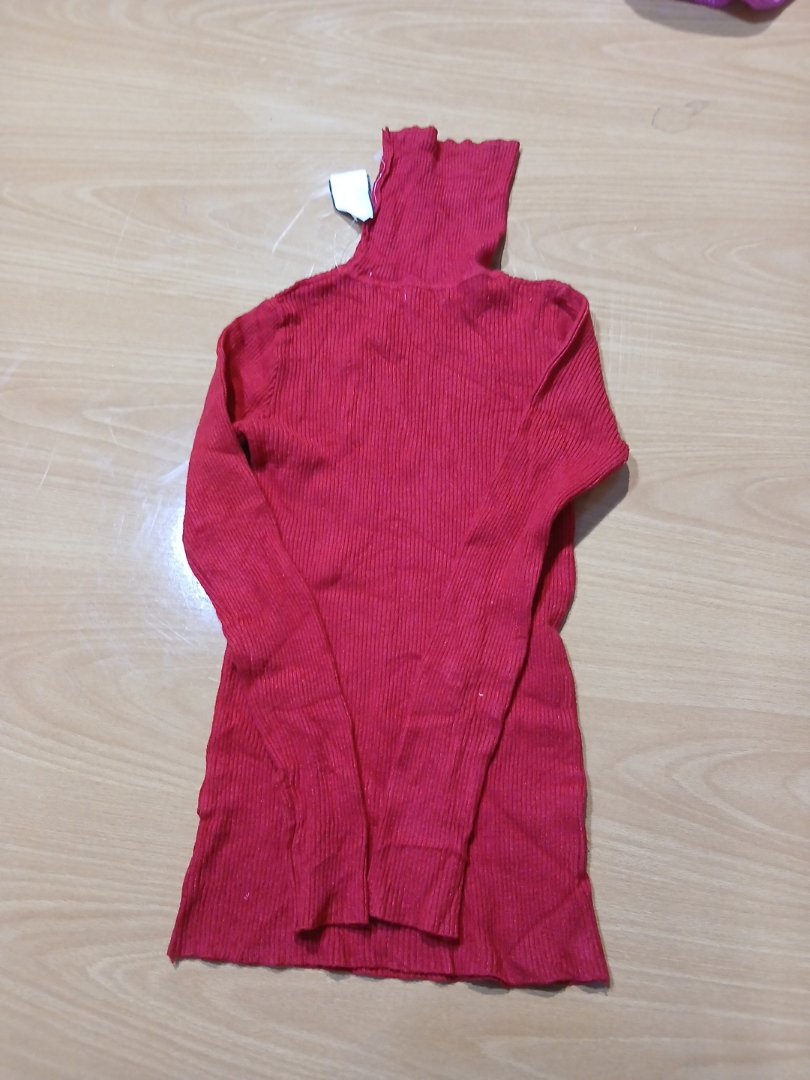 JASMINAH Paris Red Turtleneck Sweater
