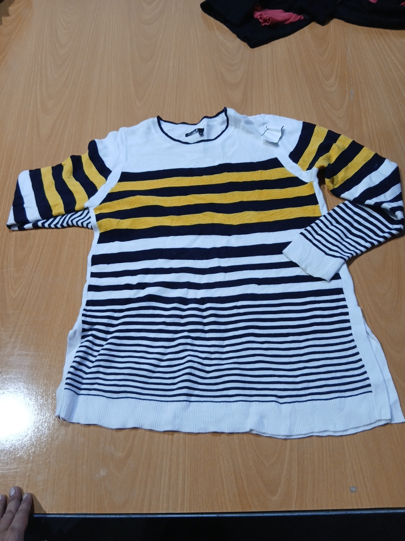 Maglione a maglia a righe