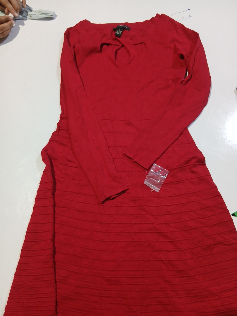 INC International Concepts Abito rosso a maniche l..