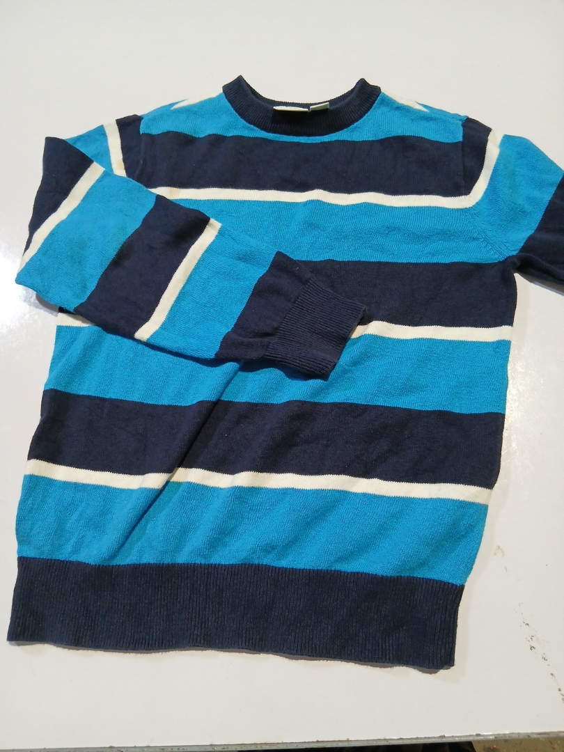 Maglione a collo girocollo a righe