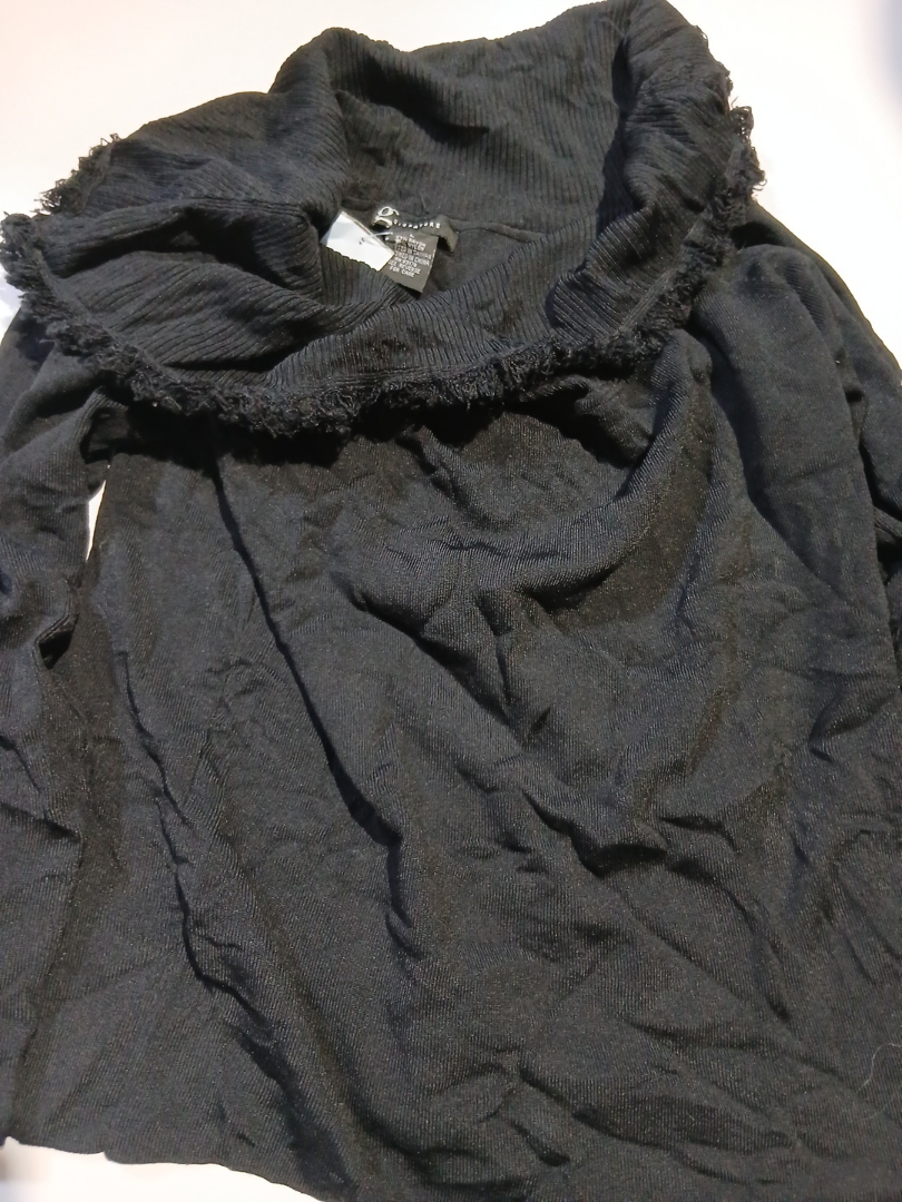 Black Knit Top with Fringed Collar